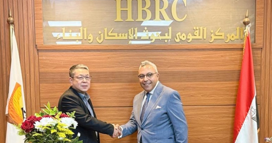 تعاون مصري صيني لتطوير معامل الاعتماد وضبط جودة معدات البناء